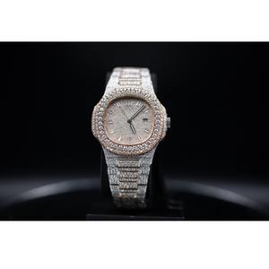 Diamante Blanco Completamente Engastado en Plata y Oro Rosa de Fabricación India para Hombre, Uso Casual de Negocios, Disponible a Precio de Exportación - Product Image 3