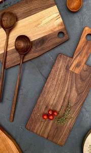 เขียงไม้ดีไซน์สวย พร้อมขอบไม้เนื้อแข็งจากไม้กระถินเทศ สำหรับหั่นชีส ผลไม้ ขนมปัง และผลผลิตสดต่างๆ อย่างสะอาดหมดจด - Product Image 2