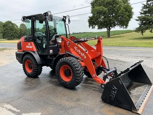 Minicargadora Compacta con Motor Diésel, Alta Capacidad de Carga, Cargadora de Troncos, Cargadora de Ruedas Kubota, Precio Económico en Venta - Product Image 4