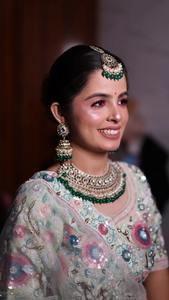 Conjunto de Collar de Perlas Kundan Premium con Pendientes Maang Tikka, Joyería Tradicional India para Novias, Conjunto de Joyería Dorada para Mujer - Product Image 4