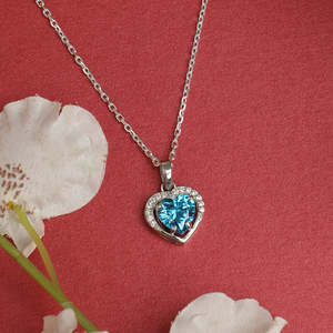 Collier pendentif cœur bleu ciel pour femmes et filles - Argent sterling 925 plaqué rhodium avec technologie d'incrustation de zircone suisse - Product Image 2