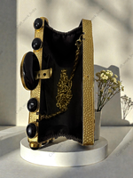 Pochette de soirée de luxe pour femme en onyx noir, incrustation de pierres naturelles polies, cadre doré, chaînes décoratives, style décontracté et tendance