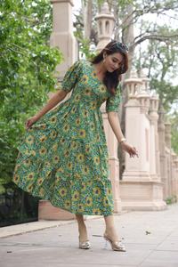 Robe maxi décontractée pour femmes, couleur verte unie, 100% coton, respirante, écologique, de haute qualité, pour tous les jours, occasion spéciale, prix de gros - Product Image 6