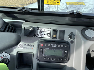รถขุดขนาดเล็ก Bobcat E40 มือสอง รถขุดขนาดเล็ก Bobcat 331 เครื่องจักรขนาดเล็ก รถขุดมือสอง Bobcat 331 4 ตัน สำหรับงานฟาร์มและป่าไม้ - Product Image 6