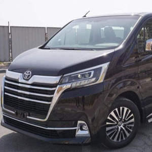 YOTA GRANVIA 2024 d'occasion, berline de luxe, régulateur de vitesse adaptatif, sièges en cuir, pneus R18, transmission intégrale, conduite à gauche, 5 places, automatique, Euro IV, LED - Product Image 1