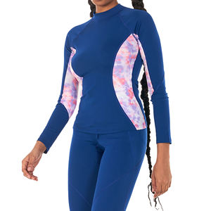 Rashguard uni à manches longues respirant et à séchage rapide pour femme avec logo personnalisé pour l'entraînement en salle de sport, léger, en gros - Product Image 1