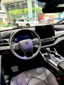 SUV hybride transfrontalier 2026 à conduite à gauche, en parfait état, prêt à être expédié - Product Image 6