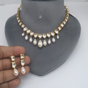 Simple Look <b>Gold</b> Plated Kundan <b>Necklace</b> <b>Set</b> With <b>Earrings</b> For Women <b>And</b> Girls Traditional Indian Wedding <b>Necklace</b> <b>Set</b> For Women - Product Image 1
