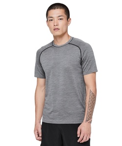 เสื้อยืดคอตตอนเจอร์ซีย์แบบใหม่ สไตล์ลำลอง ผ้าฝ้ายแท้ 100% สำหรับผู้ชาย ราคาประหยัด - Product Image 1