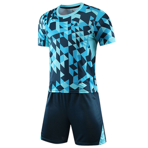 ชุดฟุตบอลไนลอนระบายอากาศ100% ชุดฝึกฟุตบอล OEM ออกแบบตามสั่งขนาดได้ - Product Image 1