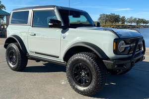 Venta en Subasta: Bronco First Edition 2021 ~200 Millas, Paquete Sasquatch, Motor EcoBoost V6 de 2.7 Litros, Techo Rígido Desmontable - Product Image 3