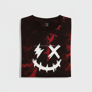T-shirt tie-dye rouge et noir pour homme, motif visage souriant brodé style punk, coupe oversize, streetwear grunge, en coton, logo personnalisé OEM - Product Image 6