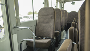 Usado Clean 2022 Toyo_ta Coaster 22 plazas 4.2L - Product Image 3