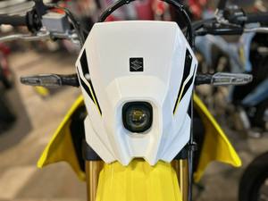 Vente rapide : Suzuki DR-Z 4S 398 cm³ monocylindre 4 temps, modèle 2025-2026, nouvelle moto double usage, livraison mondiale - Product Image 6