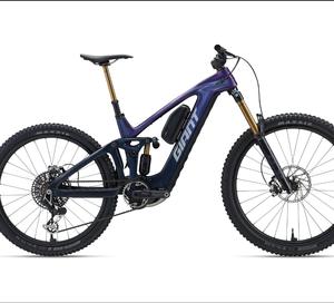 Bicicleta Eléctrica de Enduro Reign Advanced E+ 0 Carbon 2025, Transmisión Inalámbrica de 1x12 Velocidades, Geometría Ajustable Gravity eBike - Product Image 3
