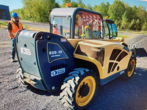 2015 RS5-19 Used Telehandler Heavy Lifting Equipment Wholesale for Sale - Product Image 4