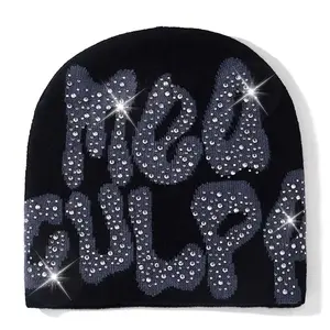 Gorro de Punto Brillante con Pedrería, Gorro de Invierno Cálido de Acrílico con Puño, Logotipo Personalizado, Proveedor de Cristales, Fábrica de Pakistán, Profit Sports, Unisex - Product Image 3