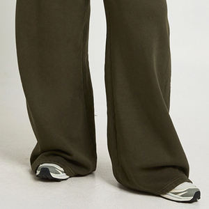 Ensemble sweat-shirt et pantalon de survêtement, prix bas/prix d'usine, 2026, survêtement de haute qualité, surdimensionné, vêtements de rue pour femmes, design d'ensemble de survêtement - Product Image 4