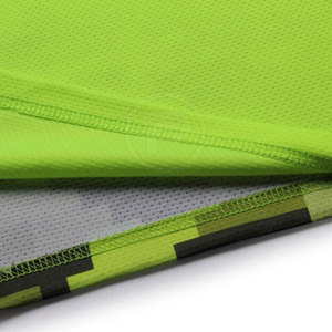 Ensemble d'uniformes de basket-ball personnalisables Design respirant Prix d'usine Tenue personnalisée Tenue de basket-ball confortable - Product Image 4