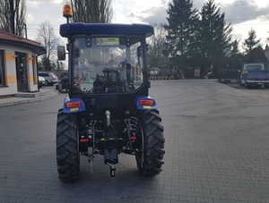 Tractor Compacto Lovol M254 de 25 HP, 4x4, Diésel, Agrícola, con Toma de Fuerza |   Equipo Agrícola Utilitario - Product Image 2