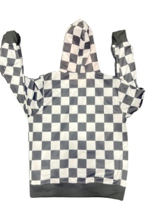 Sudadera con capucha polar de poliéster sublimado con diseño de patrón de ajedrez y forro con capucha de color fluorescente para una comodidad elegante - Product Image 3