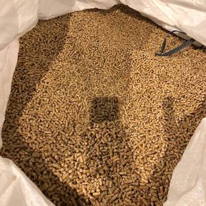 Fabricant de granulés de bois à vendre, granulés de bois de pin 6 mm, sacs de 15 kg, prix européens, livraison bon marché dans le monde entier - Product Image 6