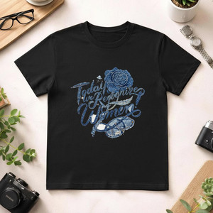 T-Shirt Unisex 100% Cotone 210GSM Stile Casual Personalizzabile con Stampa Serigrafica Disponibile in Taglia 2XL Opzioni di Stampa DTG - Product Image 1