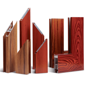 Section décorative en aluminium de grain de bois de catégorie de la série 6000 avec des services de traitement de coupe et de soudure - Product Image 1