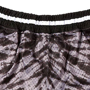 กางเกงขาสั้นผู้ชายสไตล์ไฮสตรีทสุดฮิตปี 2025 ผ้าตาข่ายระบายอากาศ ใส่สบาย ทรงพอดีตัว ผลิตจากโพลีเอสเตอร์ 100% ลายเรียบ แห้งไว เหมาะสำหรับใส่หน้าร้อน - Product Image 4