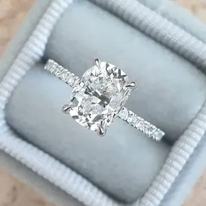 Bijoux de luxe en vermeil taille coussin zircon cubique solitaire diamant 925 bague de fiançailles Halo en argent sterling