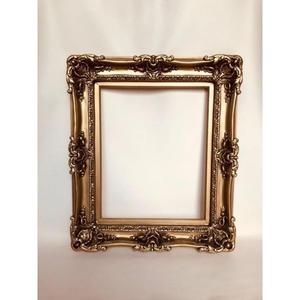 Cadre de miroir moderne en cuivre avec un nouveau look élégant et un travail antique pour transformer les espaces d'entrée et de couloir - Product Image 4