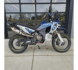 EN STOCK: Motocicleta Husqvarna NORDEN 901 2025, Nueva, de Aventura, en Venta con Garantía - Product Image 3