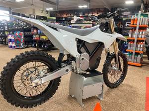 80hp Electric 250cc Motocross Dirt Bike First Ride con motor sin escobillas de 125cc - Product Image 5