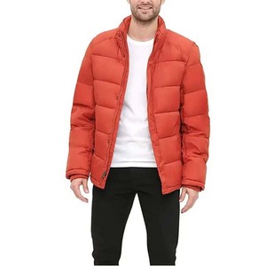 Veste matelassée légère et personnalisée OEM pour hommes, vestes de rue principale à capuche en polyester et nylon de couleur personnalisée, vente en gros, meilleures ventes - Product Image 2