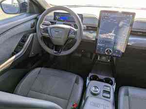 Mach-E GT AWD 2023 Usado en Excelentes Condiciones, Bajo Kilometraje, Sin Problemas Mecánicos, Listo para Conducir - Product Image 5