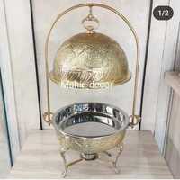 Plat de service de luxe entièrement en laiton avec support suspendu, plat de service rond pour buffet d'hôtel, plat de service pour fête