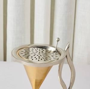 Quemador de Incienso Cónico de Metal de Lujo, Incensario Colgante de Metal, Diseño Flotante Creativo para el Hogar, Oficina, Majlis y Regalos de Oriente Medio - Product Image 2