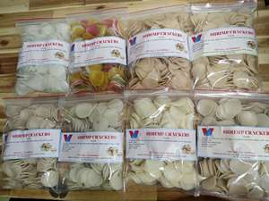 ข้าวเกรียบกุ้งทรงกลมบรรจุในถุงละ 500 กรัม ผลิตจากส่วนผสมจากธรรมชาติ ไม่มีสารปรุงแต่ง เหมาะสําหรับงานปาร์ตี้ - Product Image 5