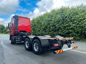 รถดัมพ์540ดีเซล2023ยูโร6 Volvo FH พร้อมเกียร์อัตโนมัติระบบขับเคลื่อนไฮดรอลิก6x4สภาพการใช้งานจัดส่งฟรี