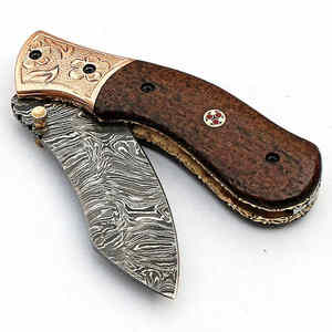 Couteau pliant en acier damas avec manche en bois confortable Couteaux pliants de camping - Product Image 1