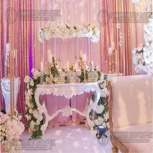 Tabourets en bois traditionnels pour décorations de mariage - Product Image 4