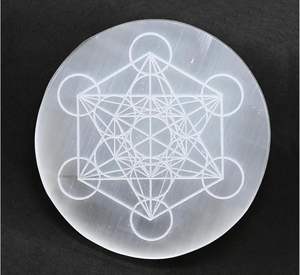 Plaque de charge en sélénite naturelle avec symbole de Metatron pour la guérison par le Reiki, vente en gros de plaques de charge en sélénite, cristal en gros - Product Image 5