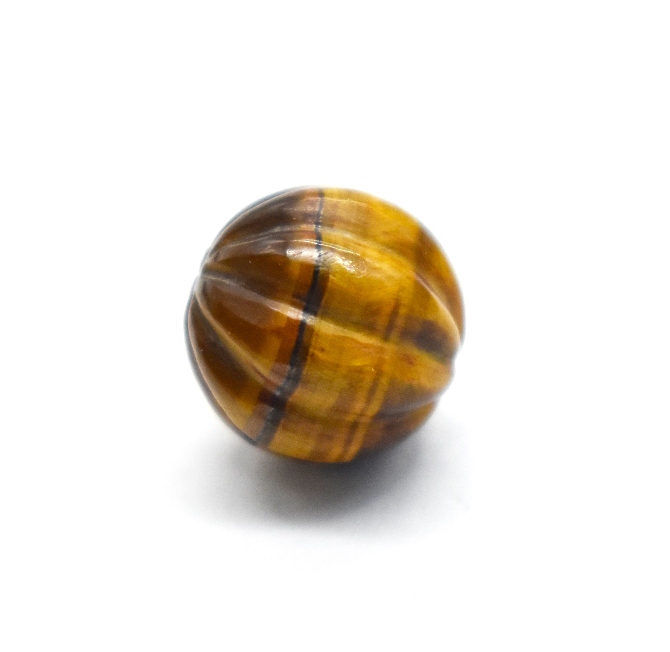 สีน้ำตาล