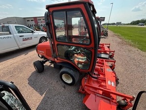 Tractor Agrícola F3990 4x4 con Transmisión de Engranajes en Venta, Calidad Premium, Entrega Rápida, Agricultura Eficiente, Larga Duración - Product Image 3