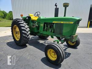 1971 Johnn Deeree 4020 4WD Rueda TractorEngine Caja de cambios Nueva condición 70/90/120HP Potencia nominal - Product Image 5