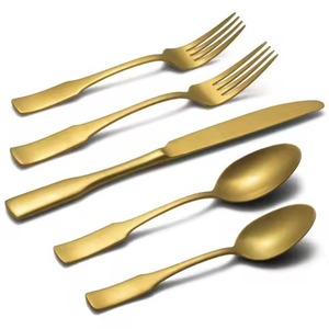 Juego de Cubiertos de Diseño Vintage de Alta Calidad, Juego de Tenedores y Cucharas de Acero Inoxidable con Acabado Espejo para Restaurante y Hotel, Acabado en Cobre - Product Image 2