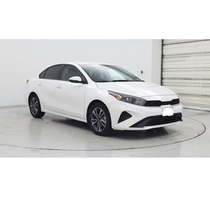 Kia Forte LXS IVT 2024 d'occasion en excellent état - Product Image 1