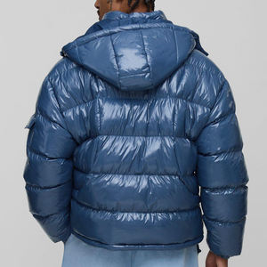 เสื้อแจ็คเก็ตพัฟเฟอร์ราคาส่งถูกสำหรับฤดูหนาว ปักโลโก้ตามสั่ง เสื้อผ้าสตรีทแวร์บุผ้าฝ้าย เสื้อแจ็คเก็ตบับเบิ้ลผู้ชาย - Product Image 3