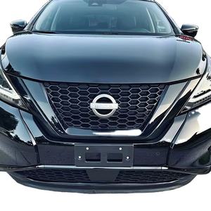 Limpio seminuevo 2023 Nissa-n muran-o - Product Image 1