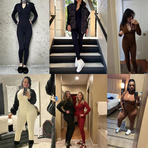 Conjunto de mallas de entrenamiento de Yoga de dos piezas para mujer con bolsillos Pantalones cortos impermeables de talla grande para fitness y ejercicio - Product Image 6